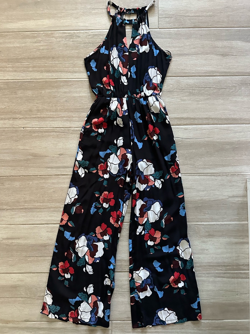Astr Black Floral Halter Wide-Leg Jumpsuit